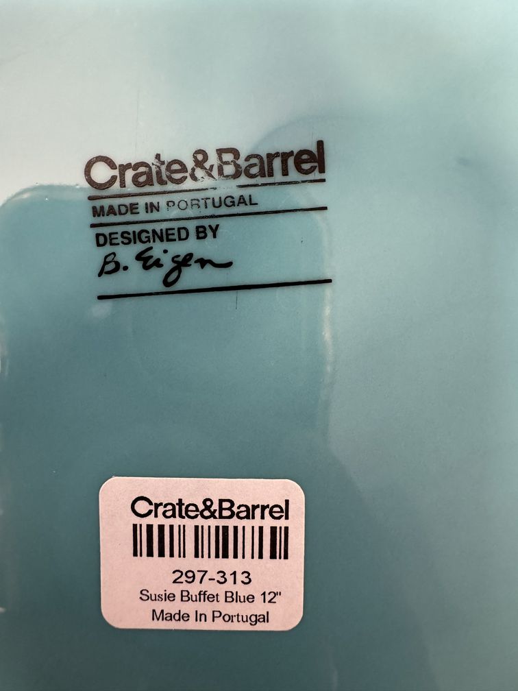 Set-6 Crate & Barrel Susie Buffet Blue ruffle dinner plates, 12" d.