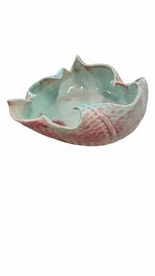 Artistic Potteries Ceramic Grape Leaf Bowl 5x7"