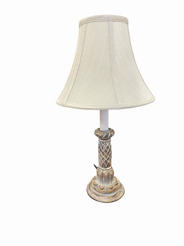 Small neoclassical table lamp, gold/white 17H