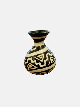 Peruvian pottery vase, black/white, signed, 4.25"H