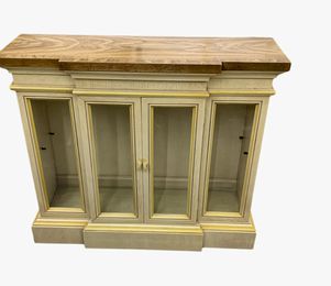Lighted ivory display cabinet w/ yellow trim, natural top, 35.25x11.75x30" h