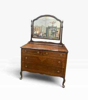 Antique mahogany dresser w/mirror, 67H. 44.5W. 19.5D. – evolutionhomeonline