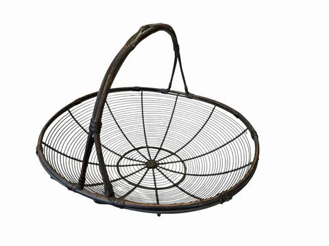 Wire basket w/ handle, 18x16x13H