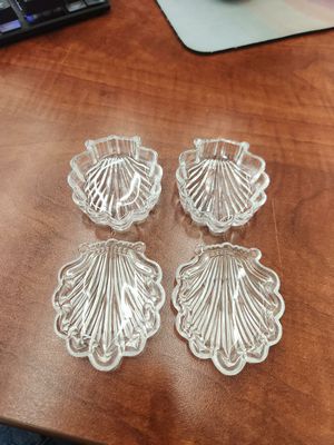 2 Vintage Glass Dishes w/ Lid, Fluted Princess Feather, 2 1/2"W x 3 1/4"D x 1"H