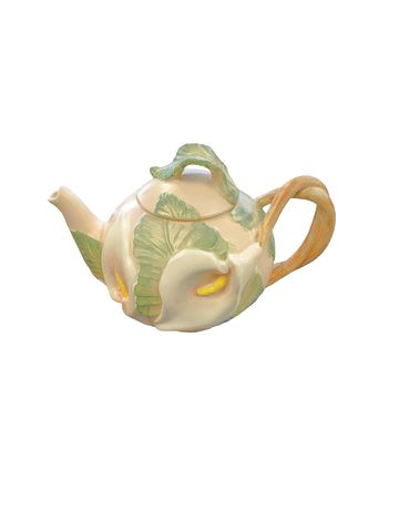 Fitz & Floyd Calla Lily Tea Pot 7" x10"