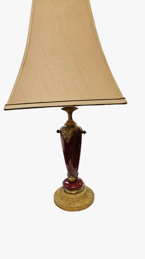 Sange de Boef/Brass Trim Trad. Table Lamp 23"H