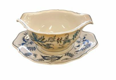 Blue Danube porcelain gravy boat w/ attached saucer, 7x5x3.5"