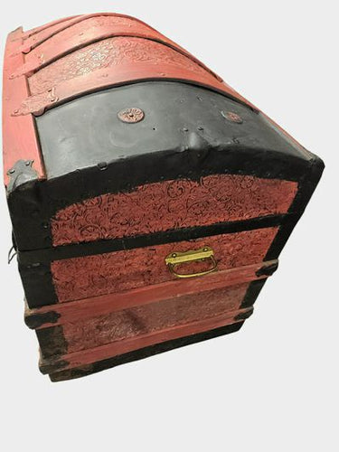 Antique Red/Black Tin/Wood  Trunk,with 6 asstd. Pillows 224"h x 18.5w x 32"l