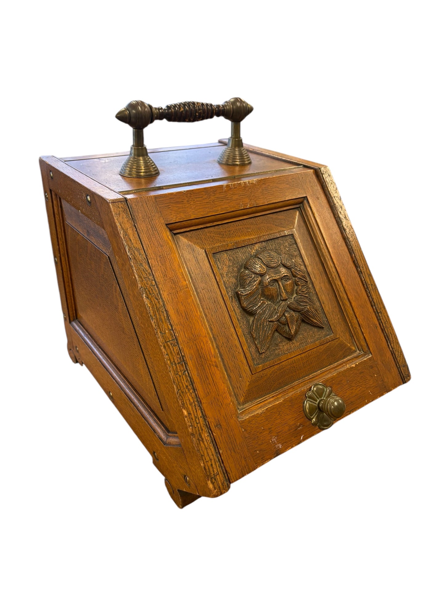 Carved oak coal scuttle w/ brass handle, 12.25x16.5x16.25"