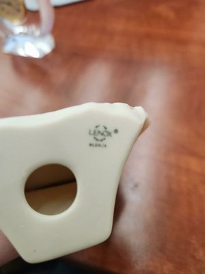 Lenox Porcelain Georgian Small Desk Clock, 3 1/4"W x 2"D x 4"H Untested