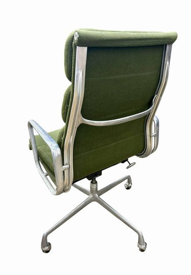 Vintage Herman Miller Soft Pad Aluminum Desk Chair