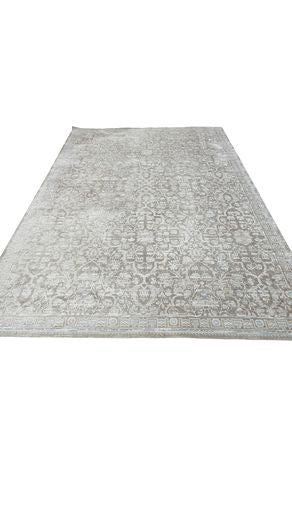 Magnolia Home Carpet  8x10