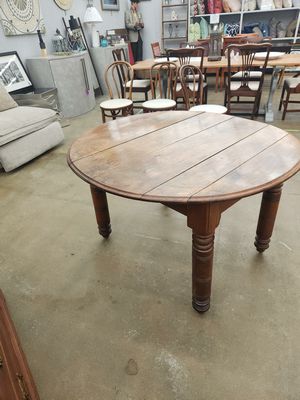 Victorian Walnut Oval Table, 47"W x 44"D x 30"H *AS IS*