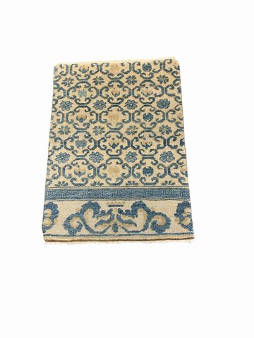 Blue & Cream w/Flower Motif Rug 36"x25"