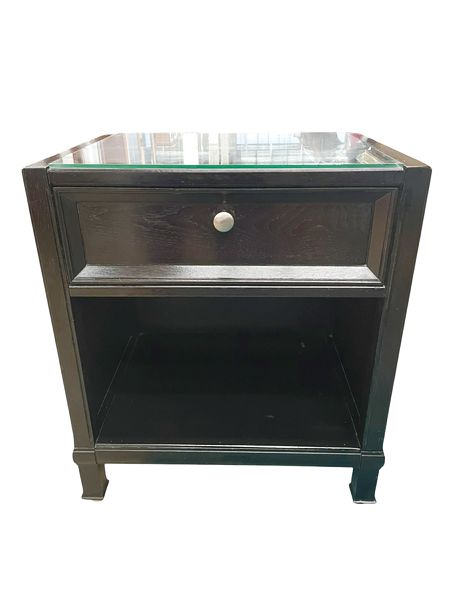 Pair Black Nightstands w/ Glass Top, 22x16x25"