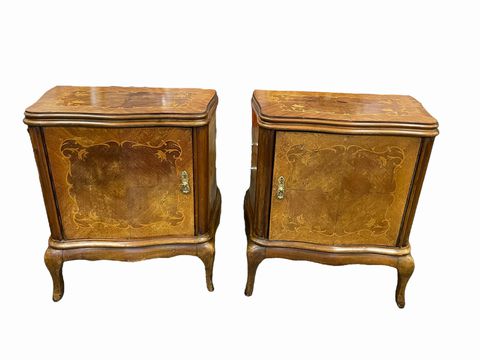 Pair of antique french nightstands w/ marquetry, 22x16x25H