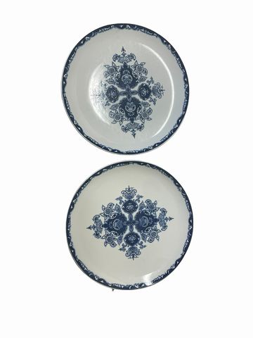 Pair of Ironstone plates, Tempyo pattern, blue/white, 10.75D