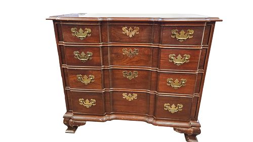 Ethan Allen 4-Drawer Traditional Chest 36"Hx20"Wx31L