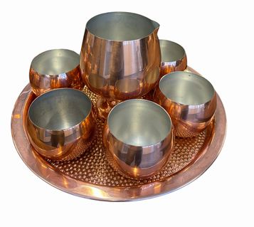 Coppercraft Guild hammered tray w/ 6 "roly poly" cups & footed pitcher, 5.75" h