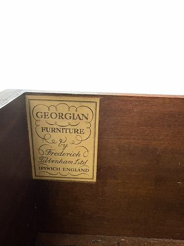 Frederick Tibbenham (England) vintage lighted Georgian-style flame mahogany brea