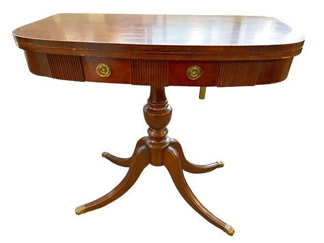 Mahogany Duncan Phyfe-style flip-top table, 30x22x28" h