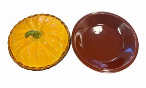 Pumpkin oven-safe pie pan w/ cover (Portugal), 4.25" h, 11.25" diam.