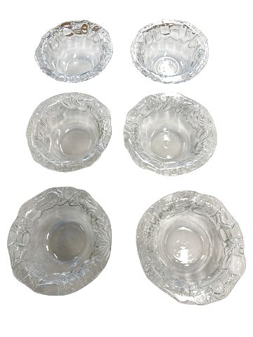 Set of 6 embossed glass bowls, 6.25" diam., 2.5" h