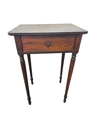 Antique Sheraton Style  Spindle Leg Side Table 28"h x 18"w x 13"d