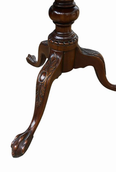 Ewin Chippendale Style Mahogany 34 in. Diam. Pie Crust Top Table