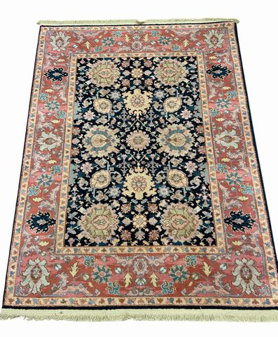 Karastan Wool Rug, 4'x3" x 5'x9"