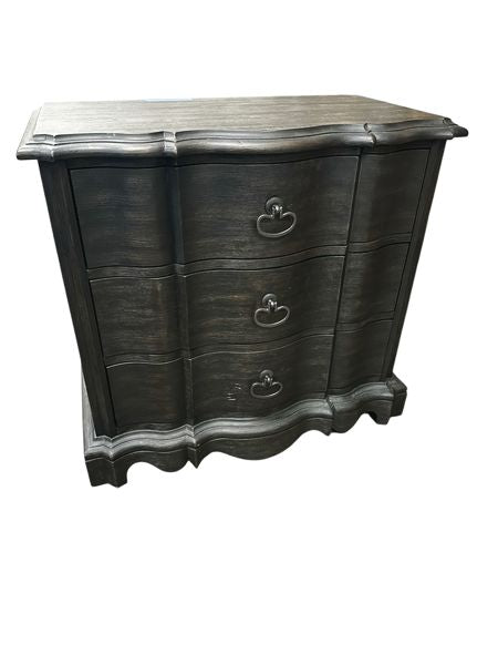 3 Drawer Black Dresser w/Light (Hooker), 32x18x30'