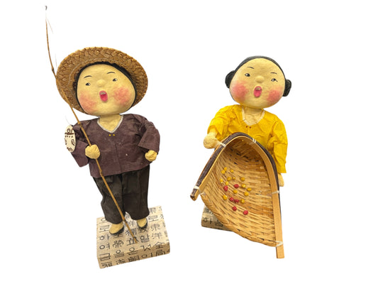 Papier mache Asian couple, 9.5" h