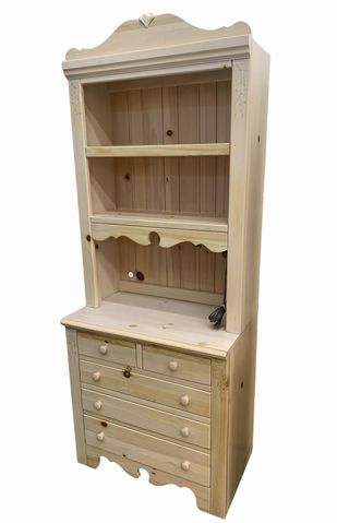 Pennsylvania House chest of drawers w/ hutch (2 pc), 30x17x76"