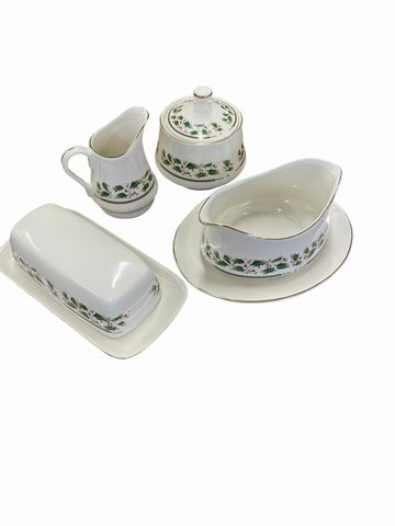 7 pc Holly Holiday hostess set