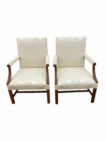 Pair of cream tone on tone armchairs, 24.5x23.5x36H