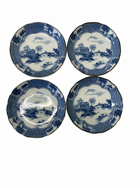 Set of 4 Blue/Wht Asian Appetizer Plates 5"Diam