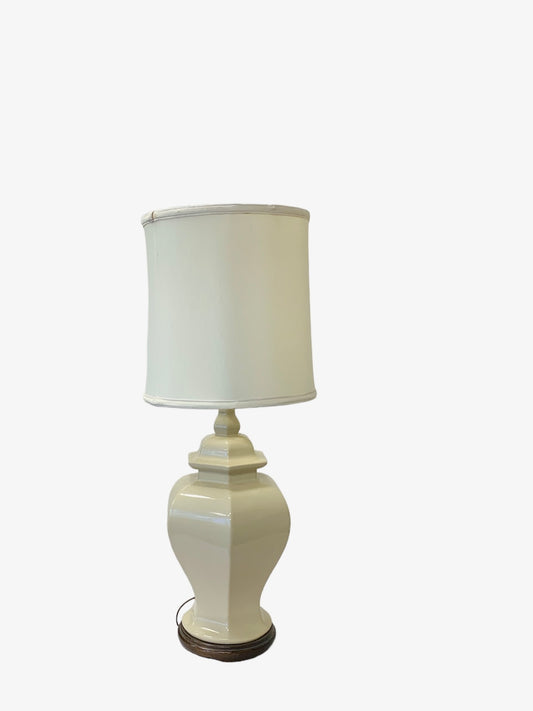 Trad. Ceramic Off White Table Lamp 32"H